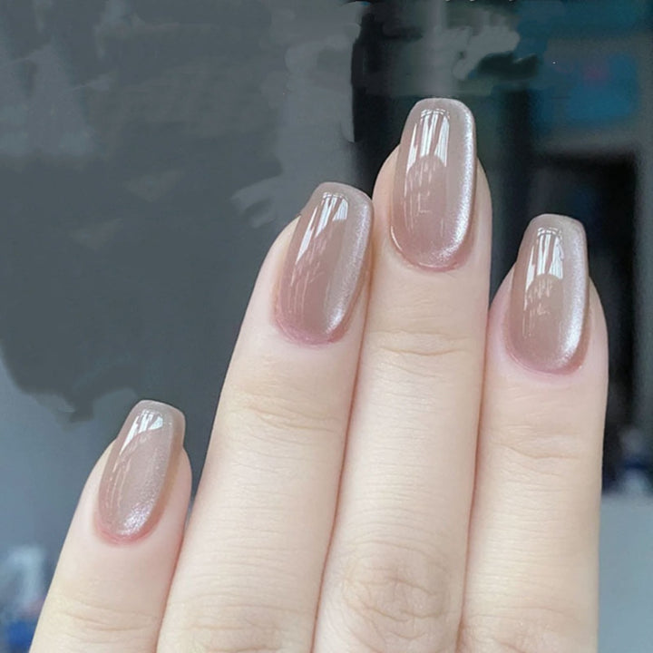 Glossy Neutral Press-On Nail Set Stornfield