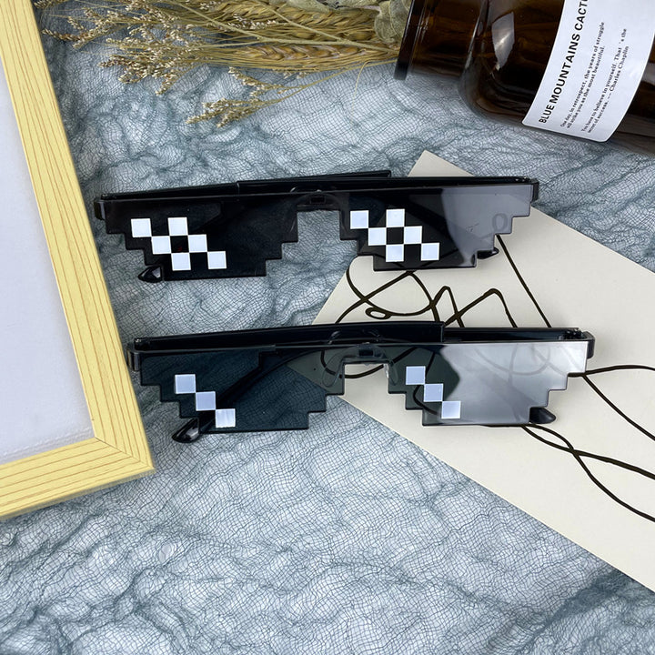 Bold Geometric Frame Sunglasses Stornfield
