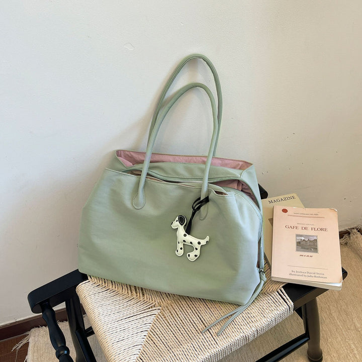 Elegant Handbag with Practical Interior Stornfield