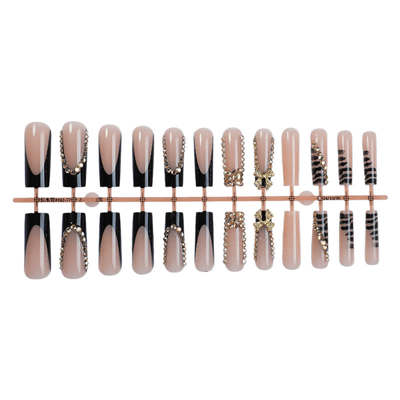 Artificial Nail Set with Glamorous Decorations Stornfield