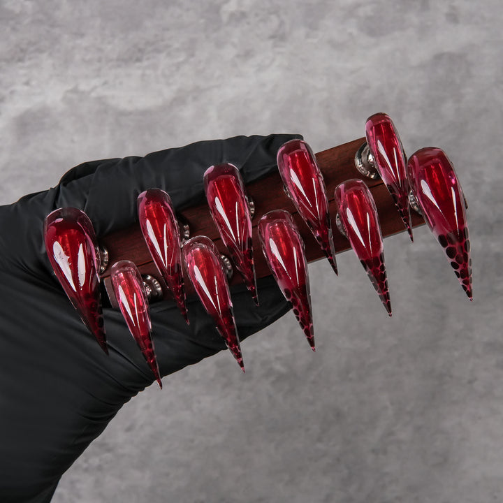Artistic Stiletto Press-On Nails with Glossy Finish