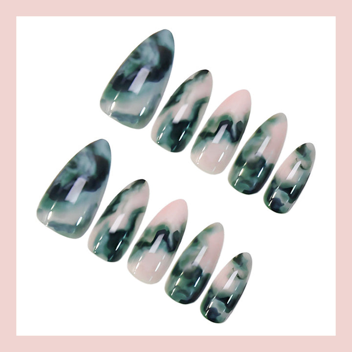 Artificial nail set with luxurious marble designs Stornfield