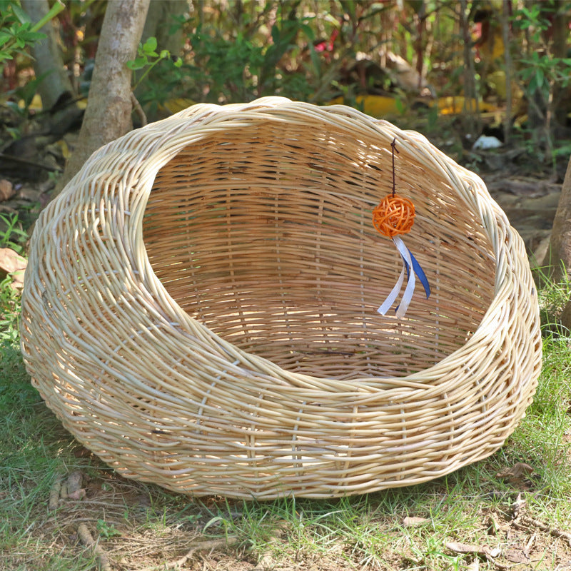 Cozy cat bed made of woven natural material Stornfield