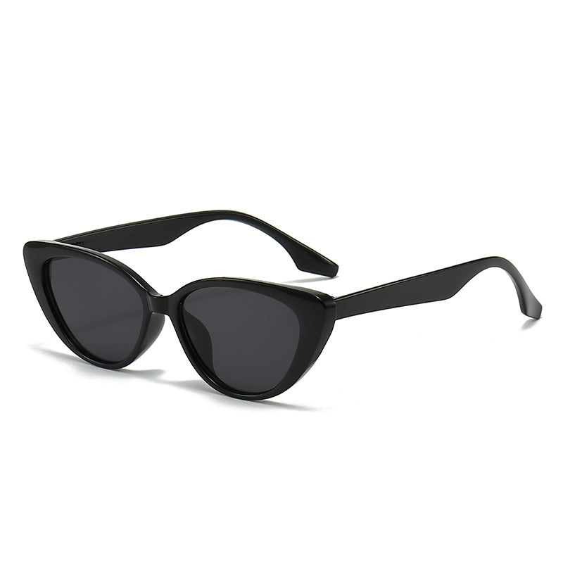 Ladies fashionable vintage cat-eye style sunglasses Stornfield
