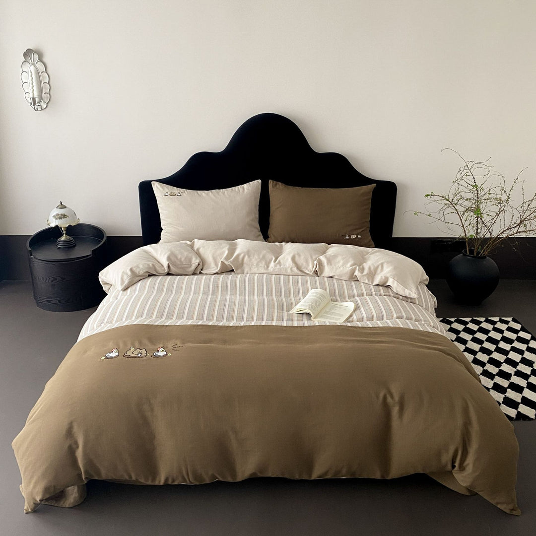 Washed Cotton Gingham Duvet Cover Set with Envelope Closure & Matching Pillow Shams