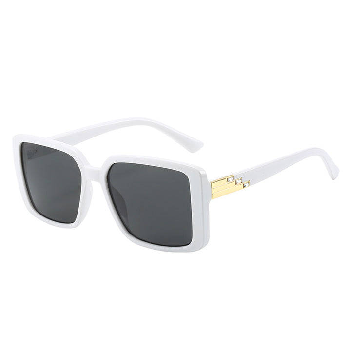 Women's fashionable square sunglasses with trendy details Stornfield