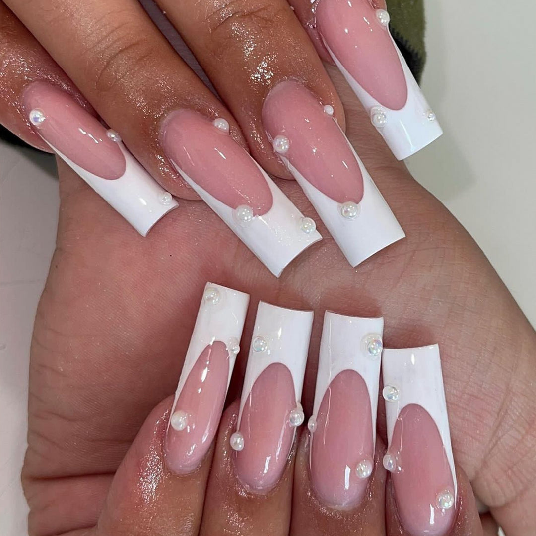 Elegant Crystal-Embellished Press-On Nail Design Stornfield