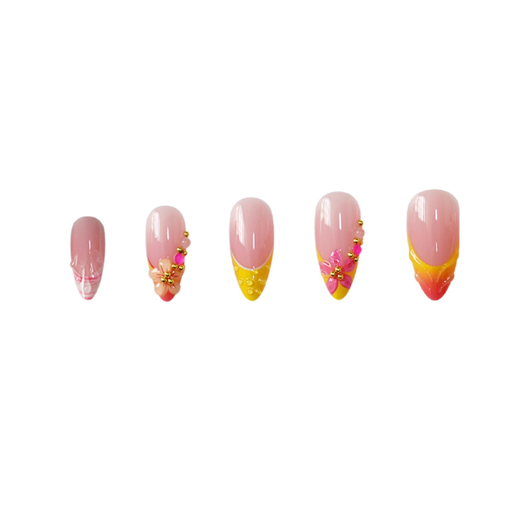 Decorative Floral Nail Art Extensions Stornfield