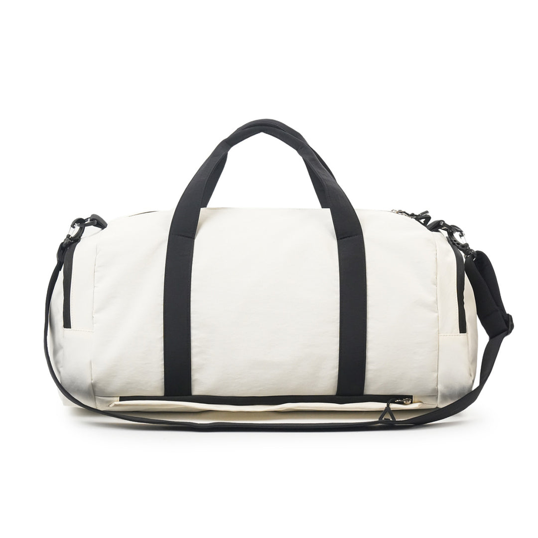 Sporty Travel Bag With Sturdy Shoulder Strap Stornfield