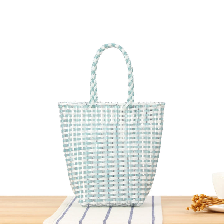 Basket bag with fashionable mesh design Stornfield