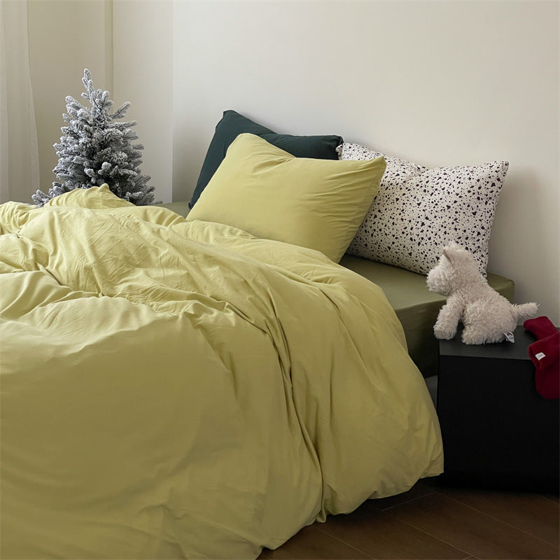 Skin-friendly cotton percale bedding set with fitted sheet and pillowcases