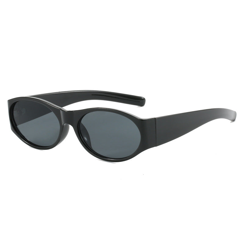 Women's fashionable sunglasses with elegant, oval design and UV protection Stornfield