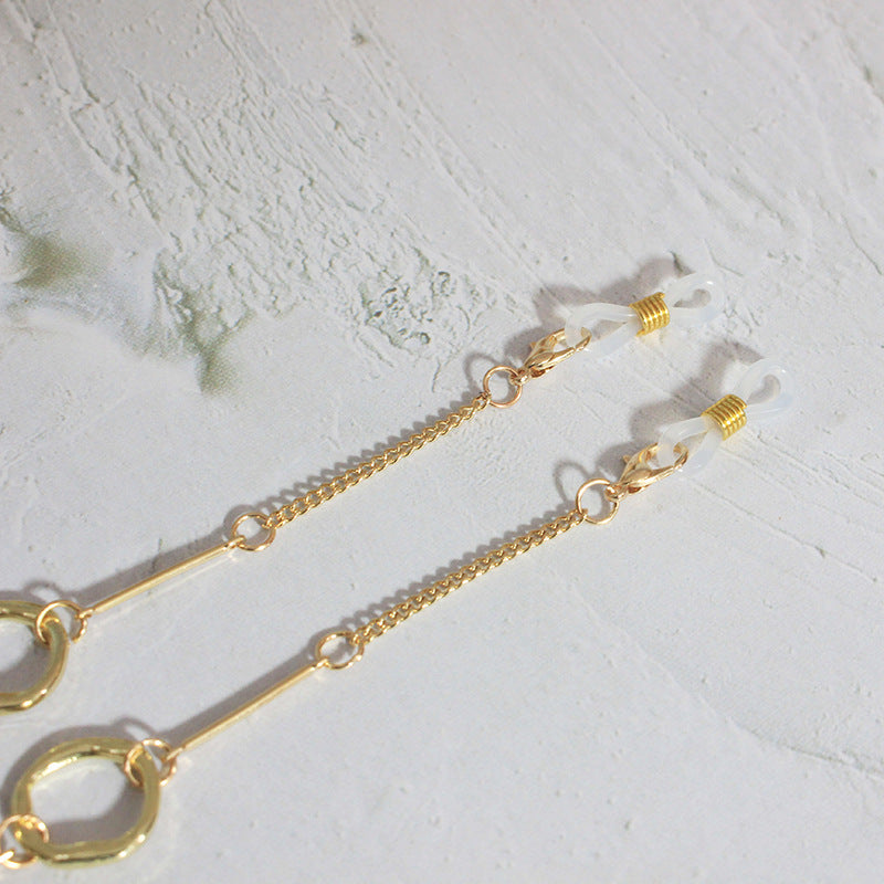 Elegant necklace with geometric details Stornfield