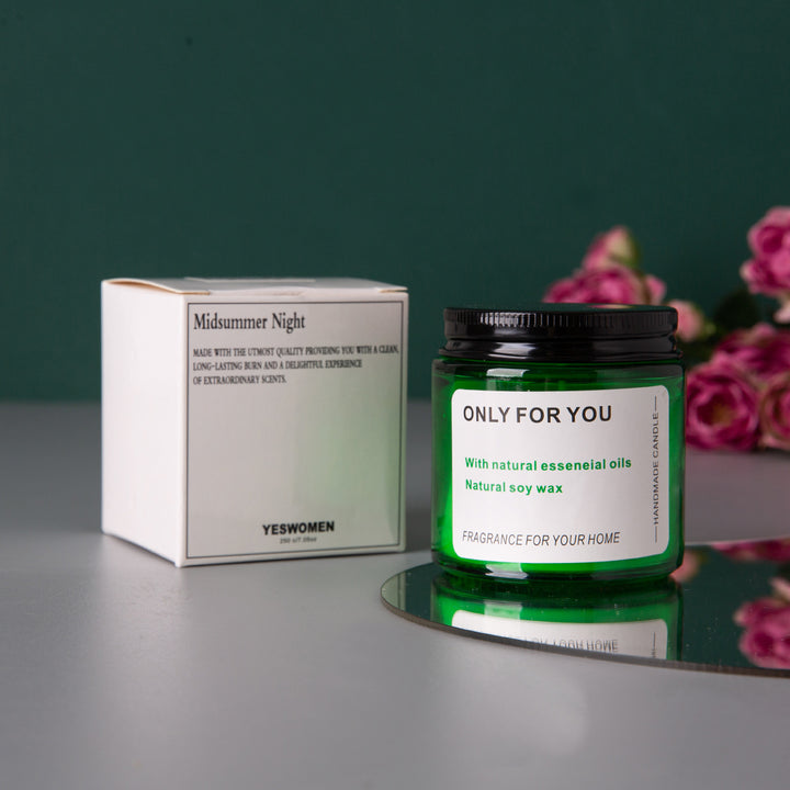 Hand-Poured Scented Soy Jar Candle with Screw Lid and Gift Box