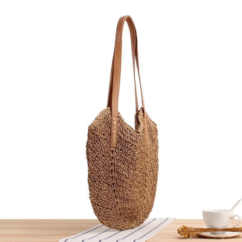 Generous straw shoulder bag with leather handles Stornfield