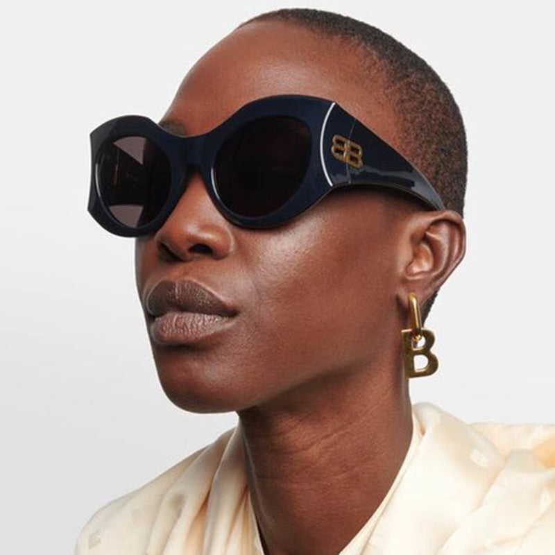Ladies stylish Cat-Eye sunglasses with high-gloss design and protective lenses Stornfield