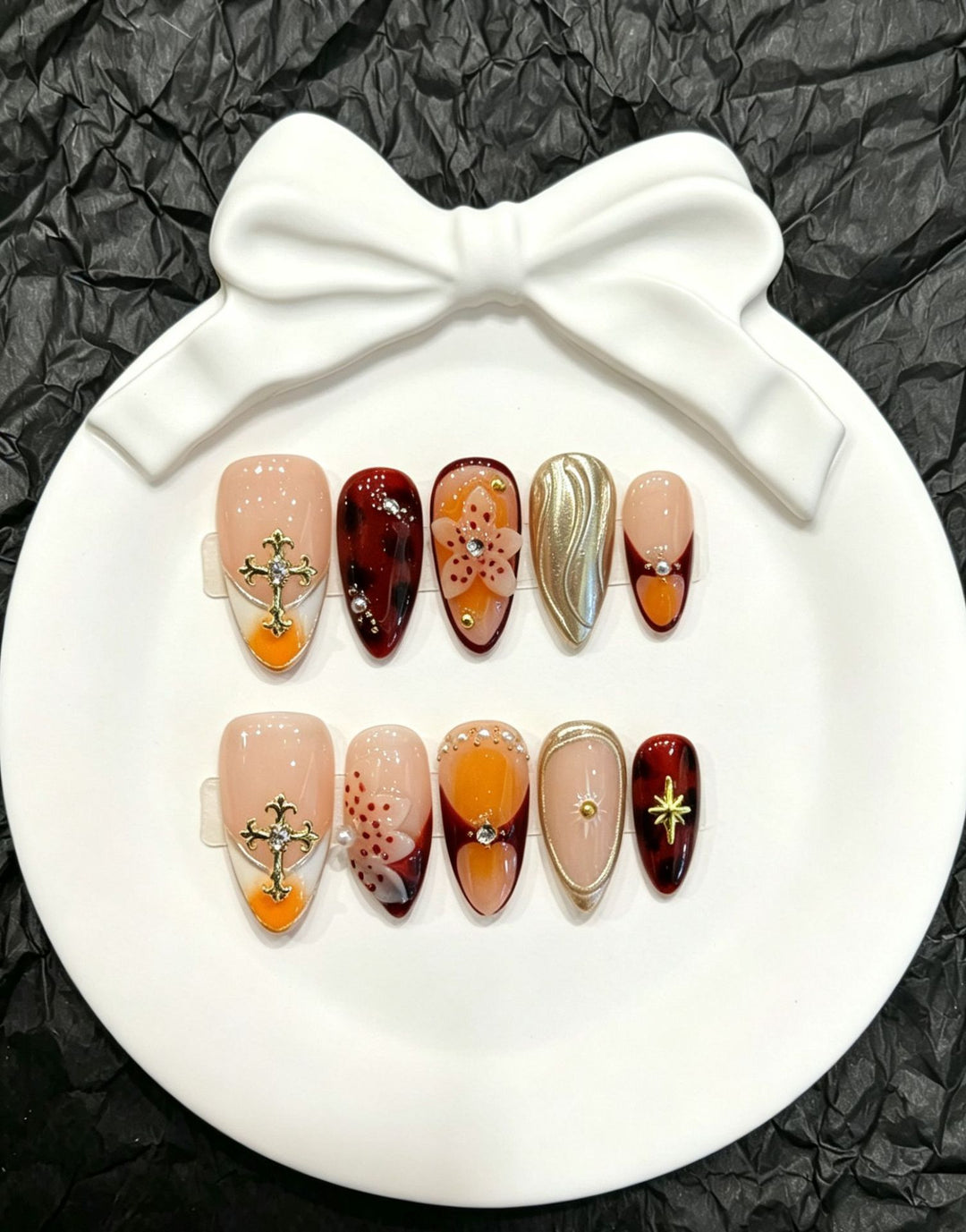 Artistic Ornate Press-On Nail Art Set