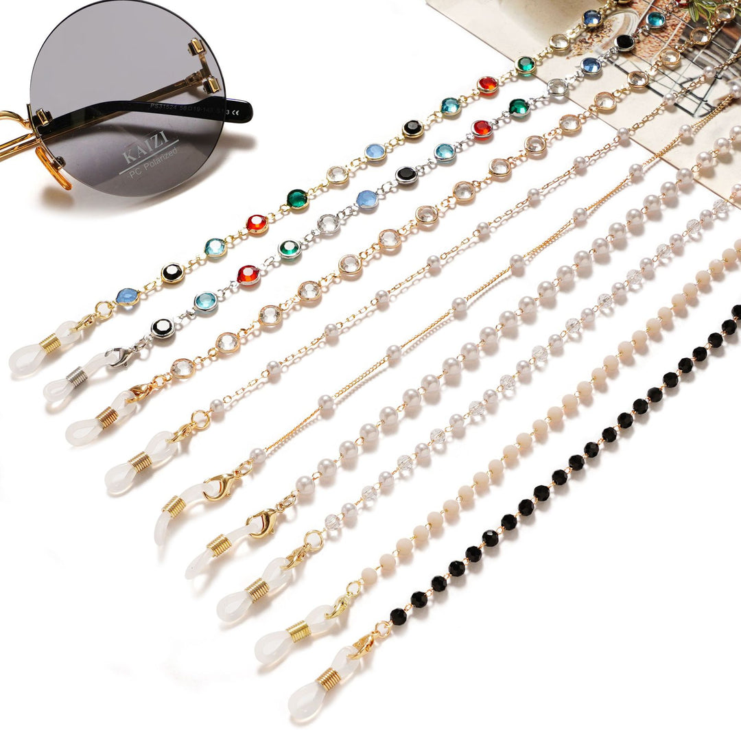 Elegant Beaded Eyewear Chain Stornfield