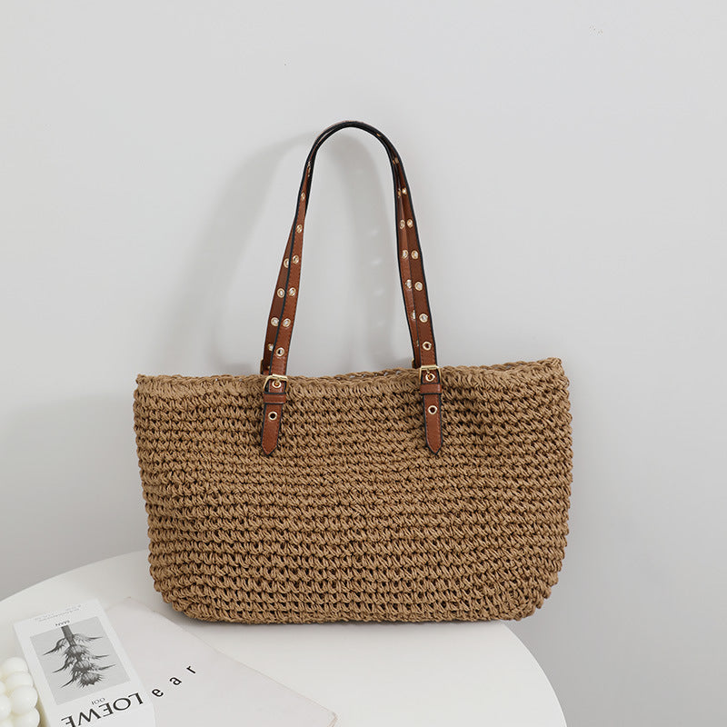 Elegant basket bag with sturdy leather handles Stornfield