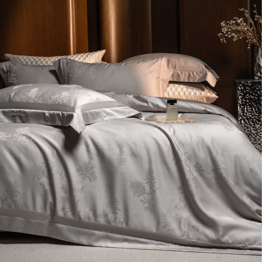 Luxury Jacquard Satin Duvet Cover Set with Botanical Embossed Weave and Oxford Pillow Shams
