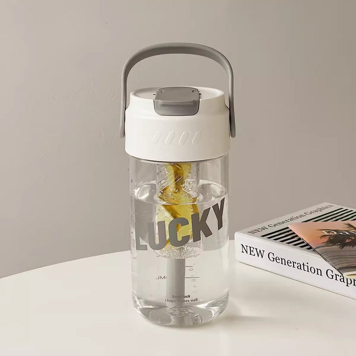 Women BPA-free water bottle Stornfield