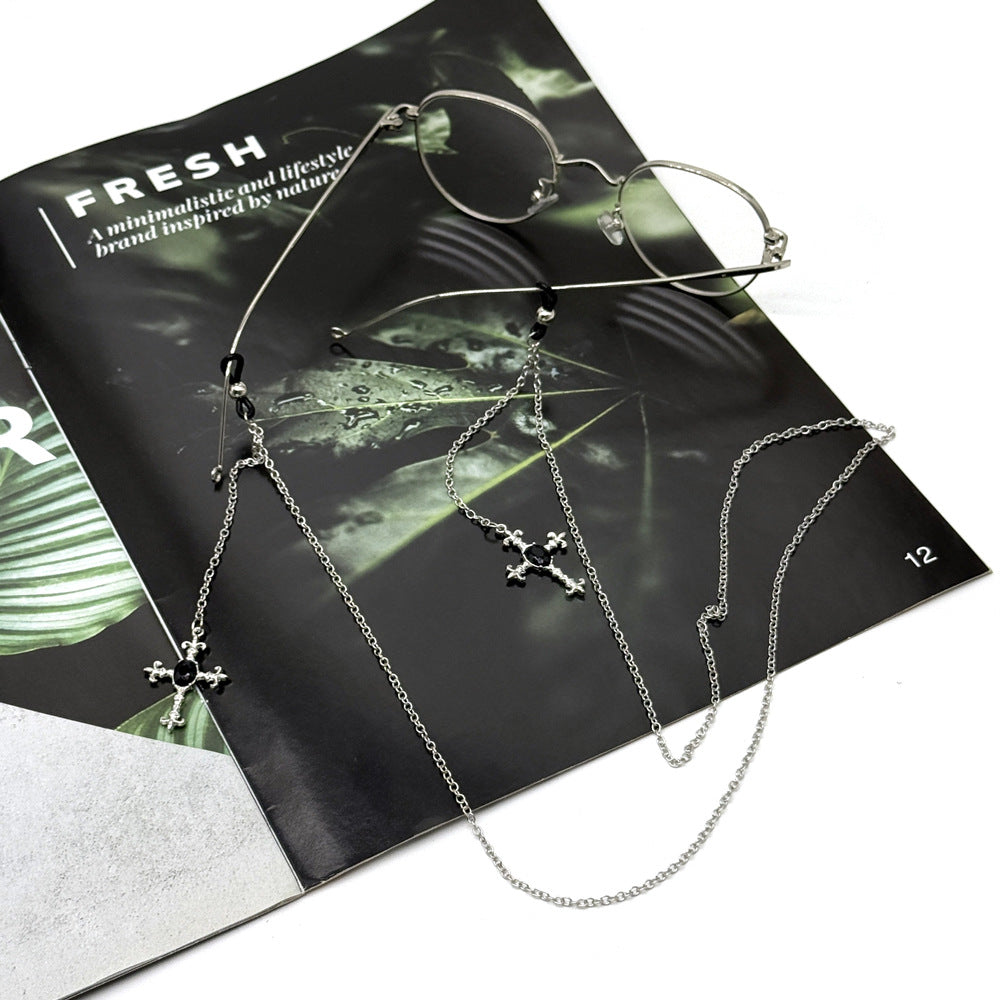 Ornate Skull Pendant Eyewear Chain Stornfield