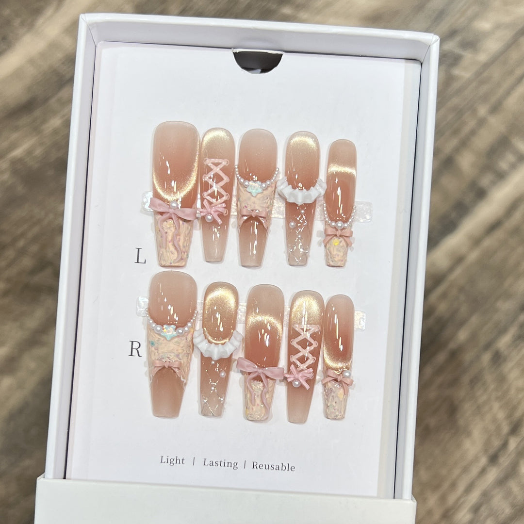 Artistic Press-On Nail Art Set with Unique Decorative Elements Stornfield