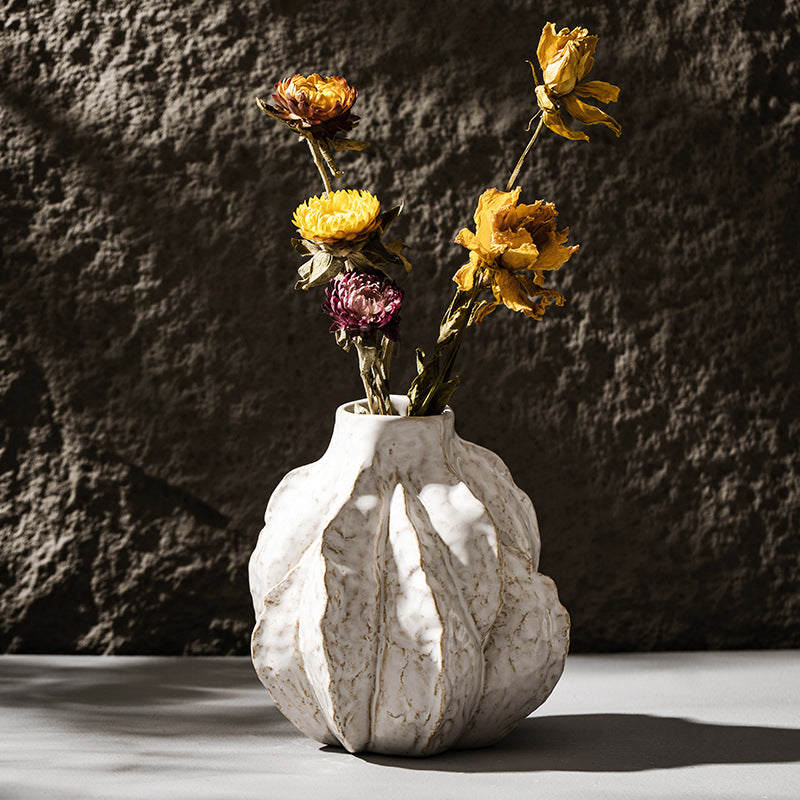 Decorative Ceramic Garlic-Shaped Woven Table Vase