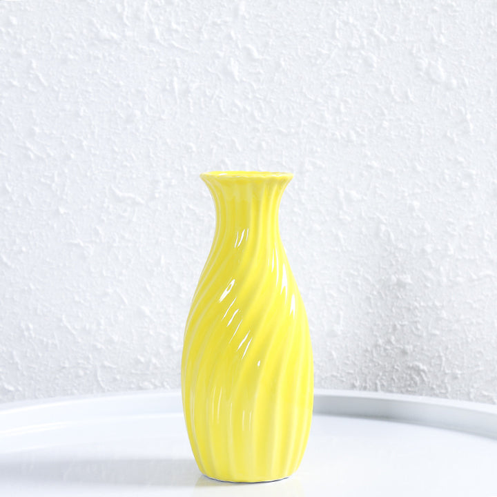 Decorative Spiral Ceramic Flower Vase Stornfeild