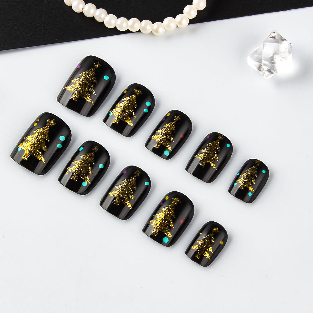Holiday-Themed Press-On Nail Art Stornfield