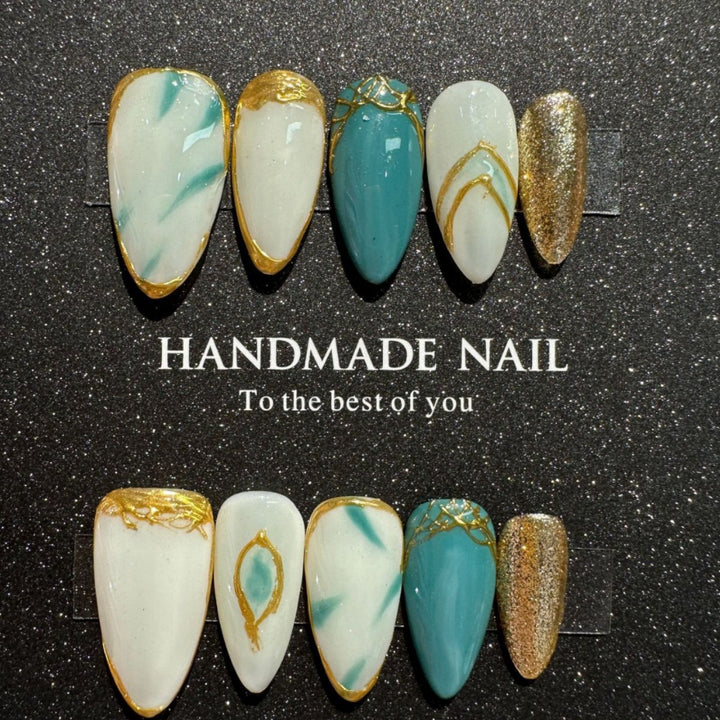 Handmade Decorative Press-On Nail Art Set  1791773546