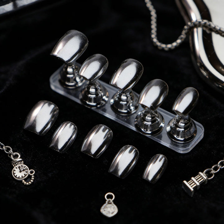 Metallic Press-On Nail Set