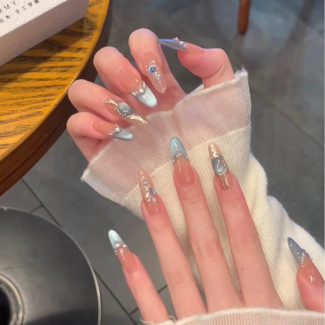 Premium Decorative Press-On Nail Extensions Stornfield