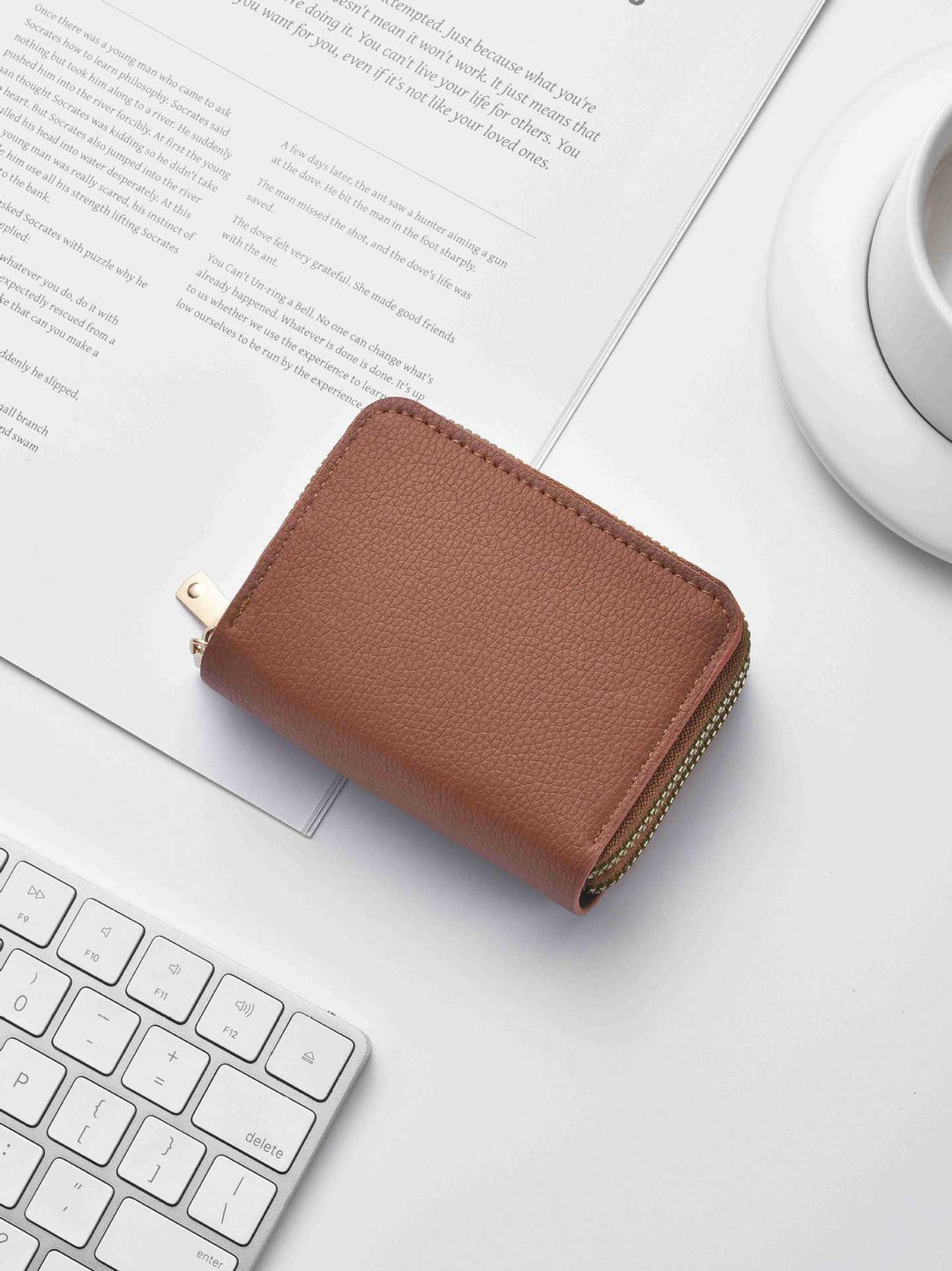 Stylish Textured Leather Zippered Wallet Stornfield
