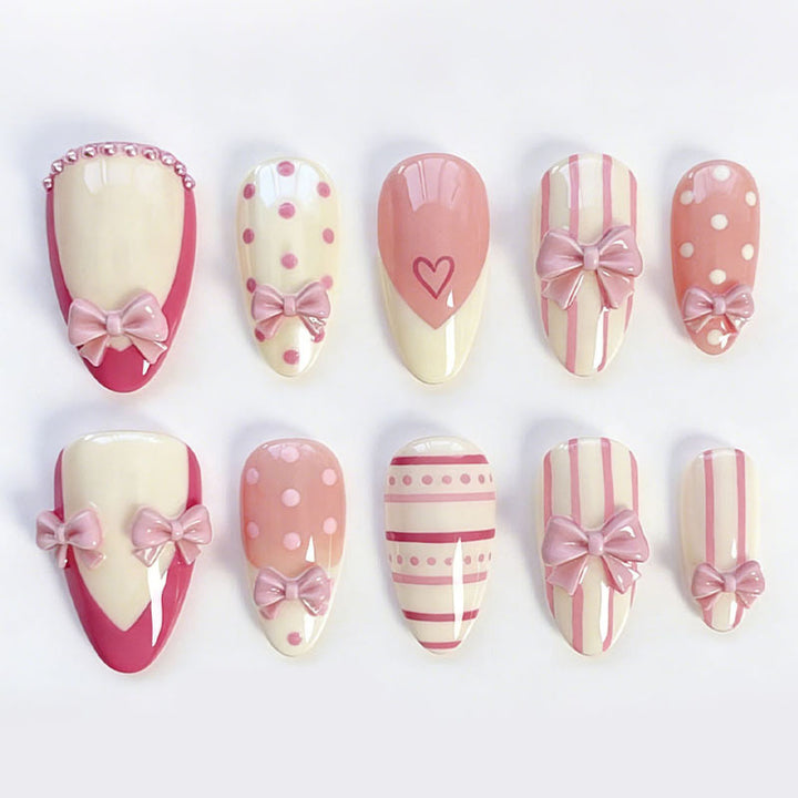 Nail art set with romantic bow and heart motifs Stornfield