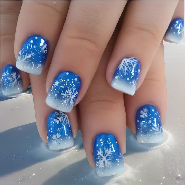 Winter Wonderland Nail Art Stornfield