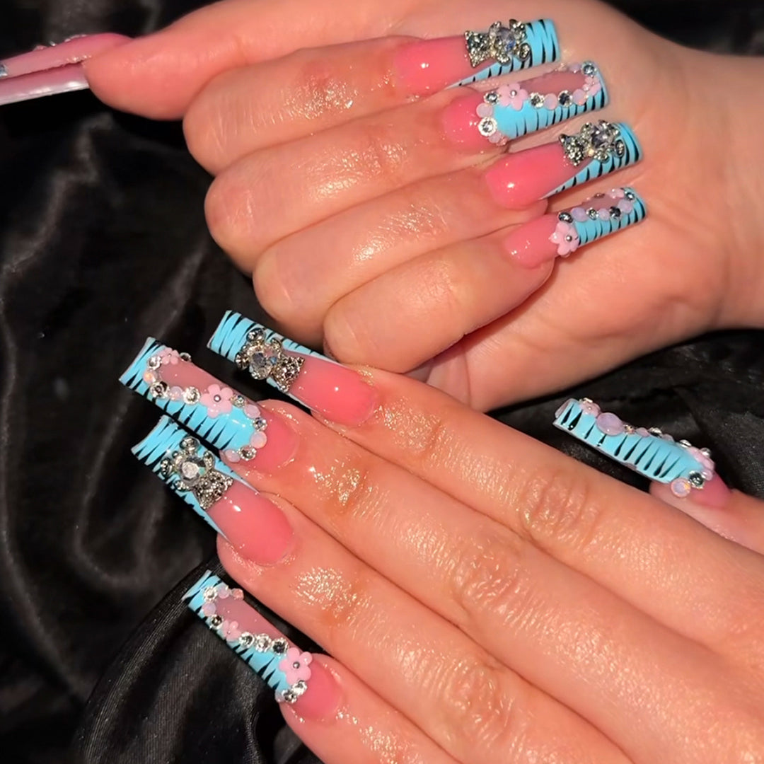 Artificial nails with elaborate decorations Stornfield