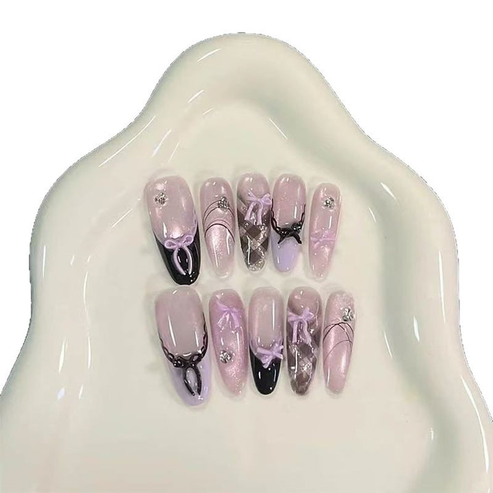 Artistic Press-On Nail Set with Bow Design