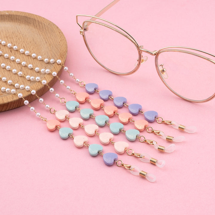 Decorative Heart-Shaped Eyewear Chain Stornfield