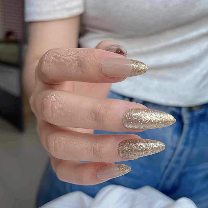 Press-on Nail Art Stornfield