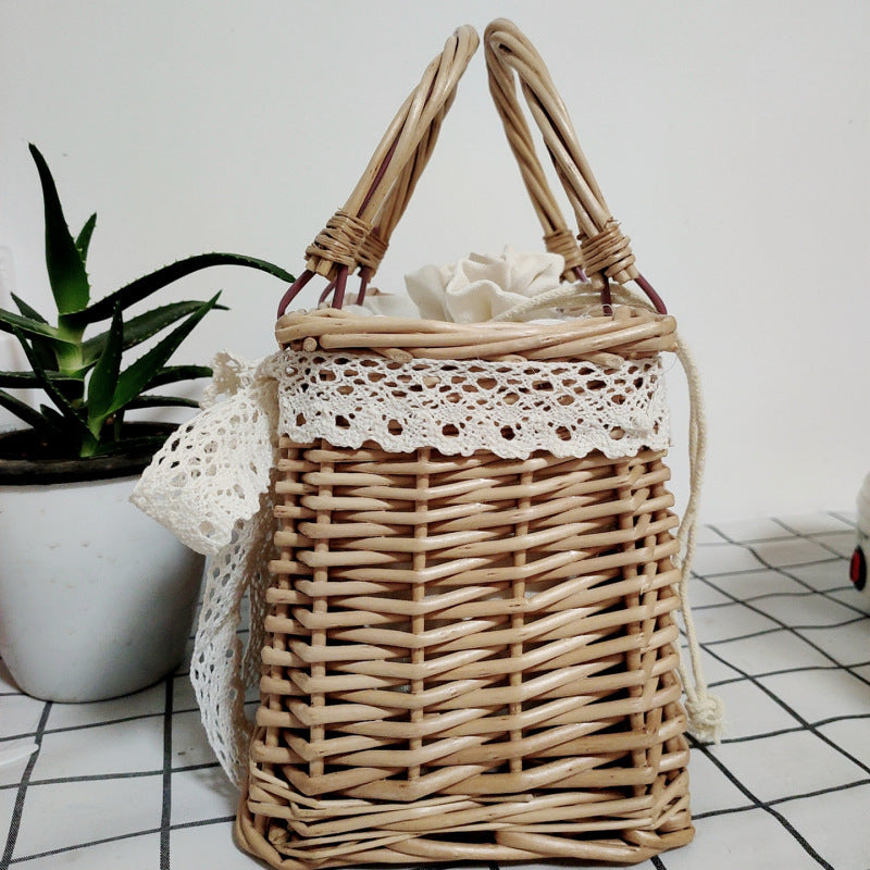 Women’s handbag with pearl chain Stornfield