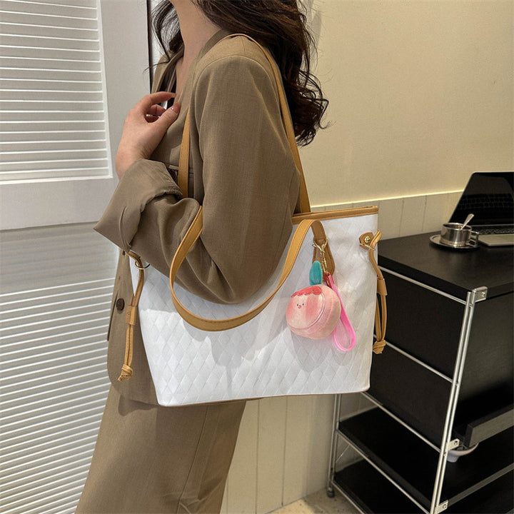 Quilted Pattern Handheld Tote Bag Stornfield