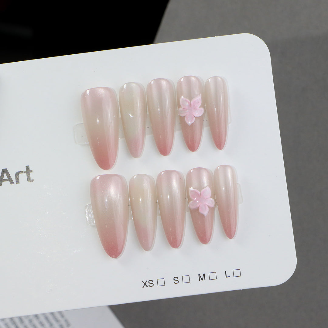 Elegant Press-On Nail Set with Floral Accents Stornfield