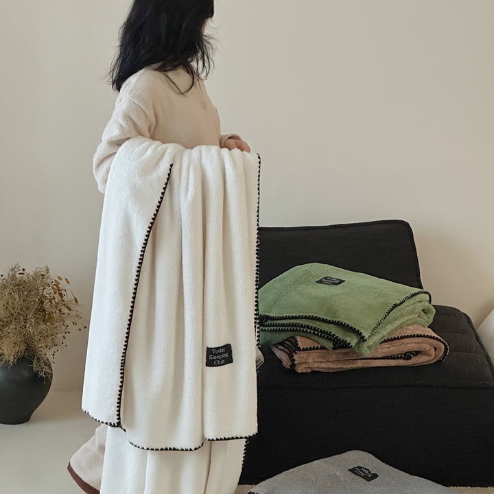 Plush Microfiber Oversized Cozy Throw Blanket with Decorative Pom Trim