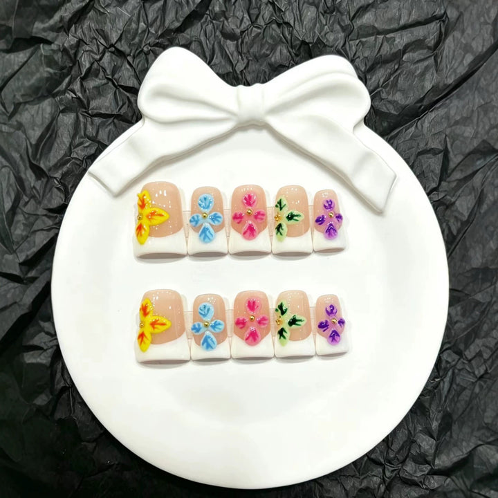 Decorative Floral Press-On Nail Art Set  1791773161