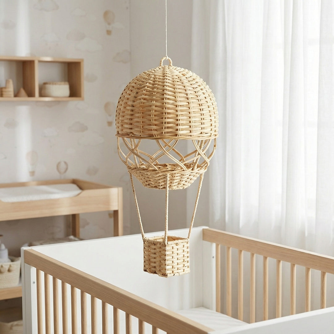 Hanging lamp in the form of a hot air balloon Stornfield