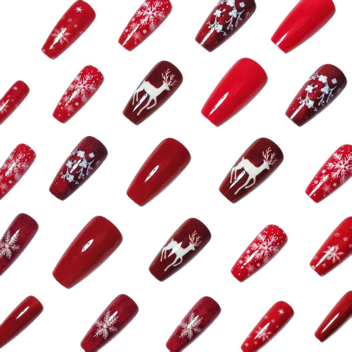 Artificial nails with wintry reindeer design Stornfield