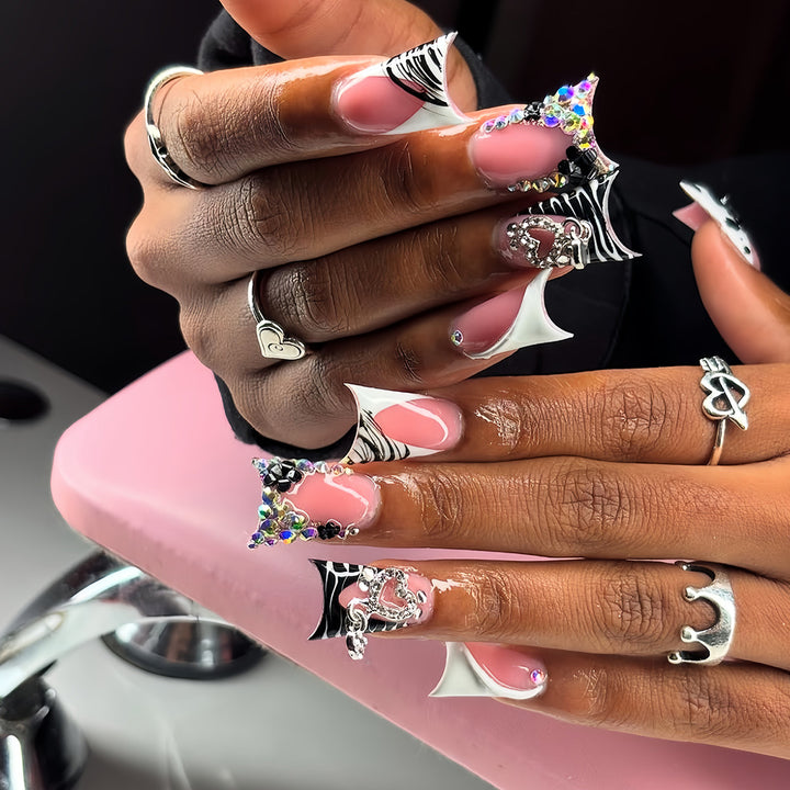 Glamorous Rhinestone Embellished Press-On Nail Set Stornfield