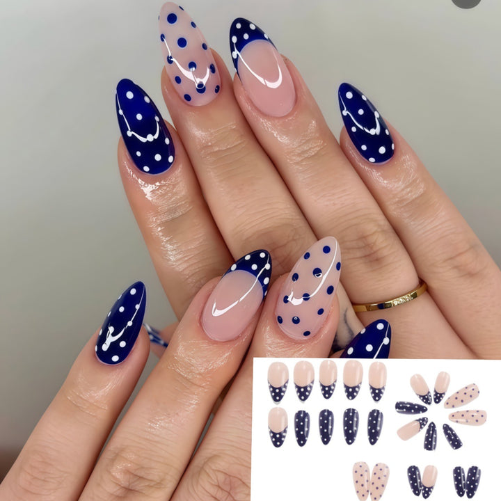 Creative Points Design Artificial Nails Stornfield