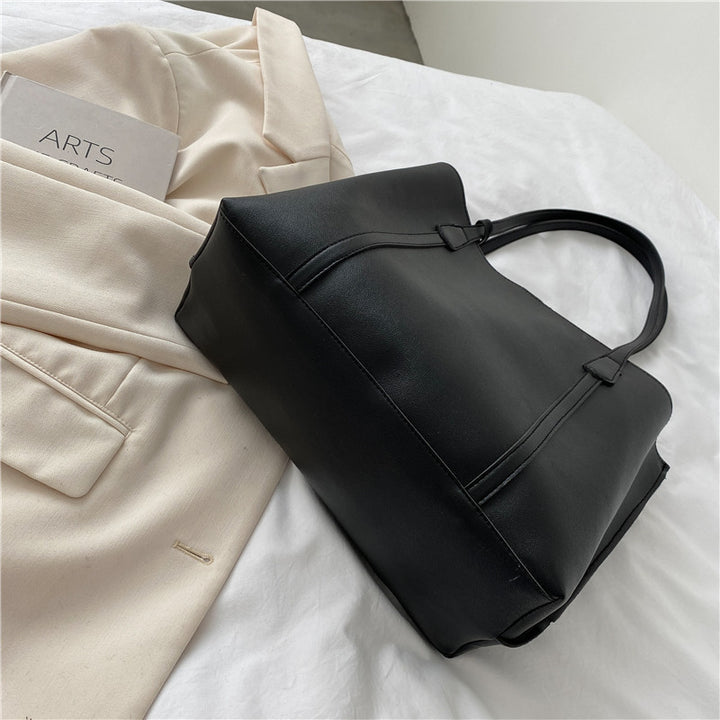 Luxurious Structured Tote Bag